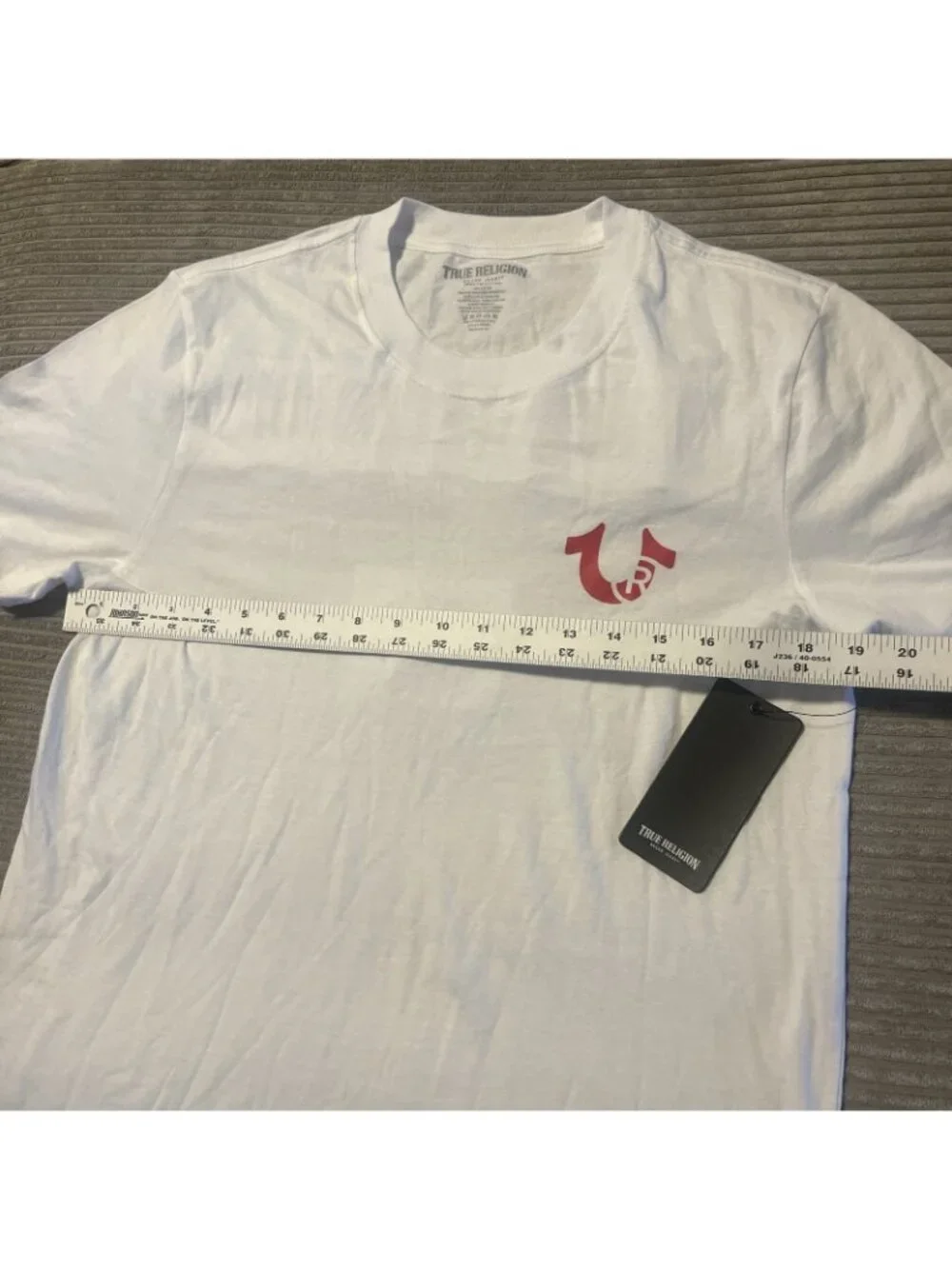 True Religion Gray Logo Pocket Crew Neck Short Sleeve Men's T-Shirt Small White